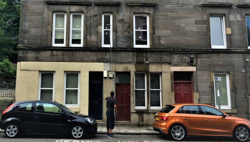 Window cleaning in Bonnington, Edinburgh