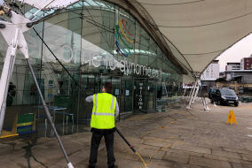 Commercial window cleaning