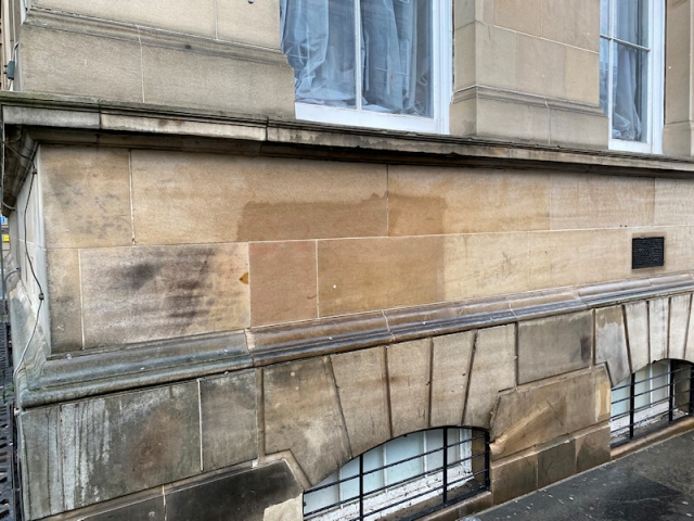 Graffiti removal Edinburgh city centre